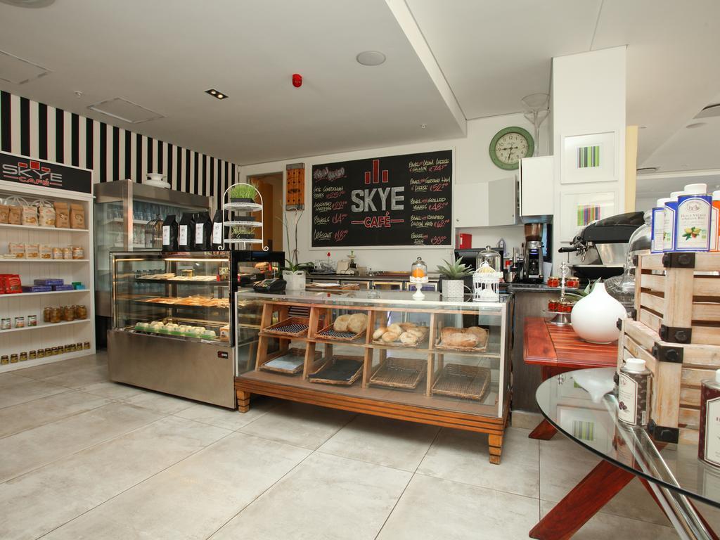 Luxurious Sandton Skye Apartment Ngoại thất bức ảnh